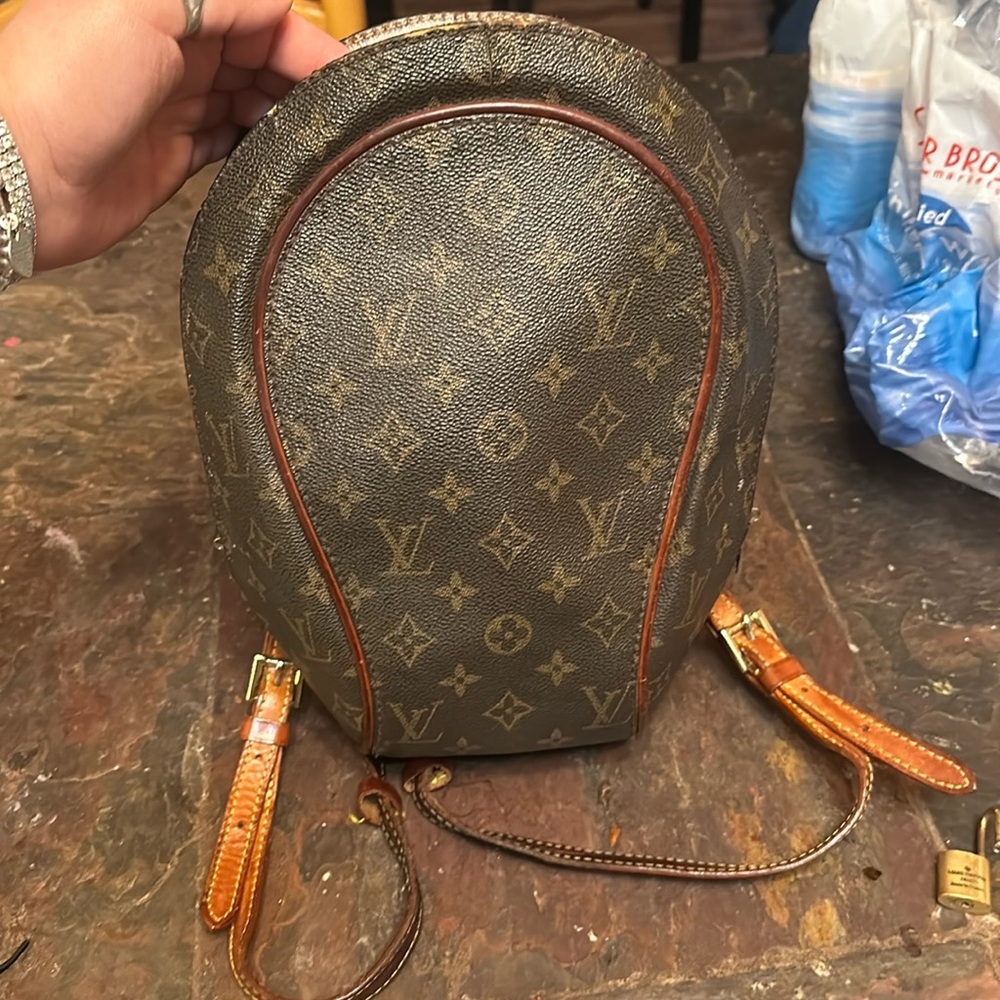 AUTHENTIC Louis Vuitton Ellipse Sac A dos Backpack